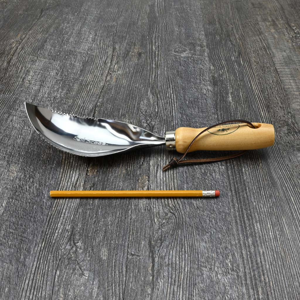 Soil Scoop size comparison