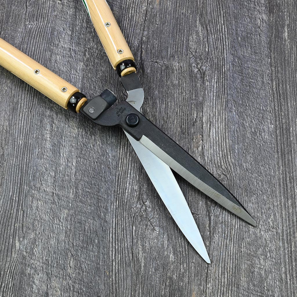 Okatsune Hedge Shears - Long Handle - back of blades