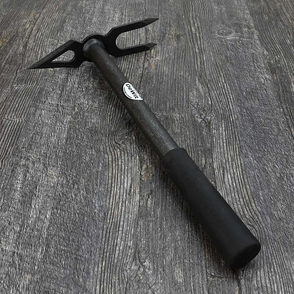 DeWit Combo Hoe w/ 2-Tine Cultivator and Diamond Point - bottom end view