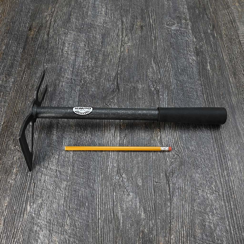 DeWit Combo Hoe w/ 2-Tine Cultivator and Wide Chopping Blade - size comparison