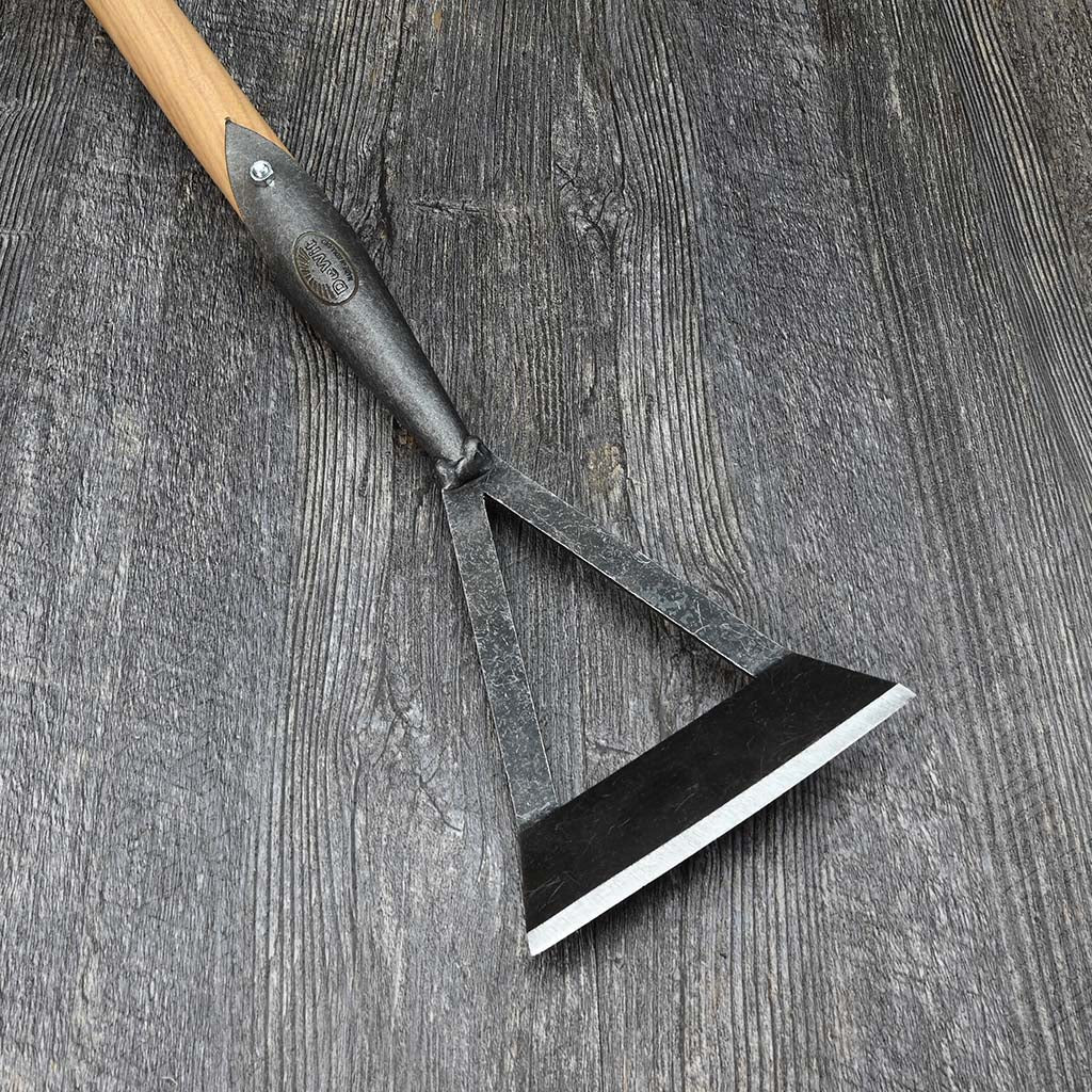 DeWit Long Handle Dutch Push Hoe - blade front