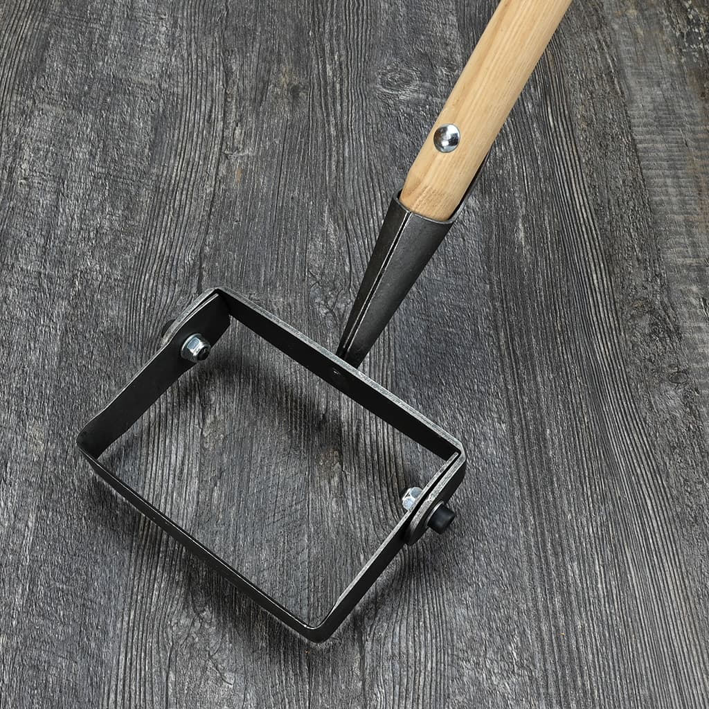 DeWit Oscillating Hoe back view