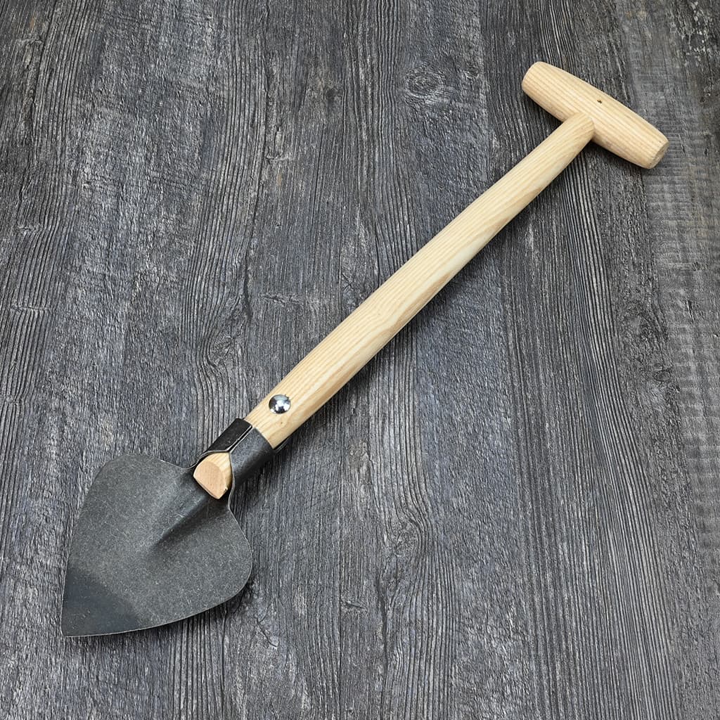 DeWit Perennial Planter back view