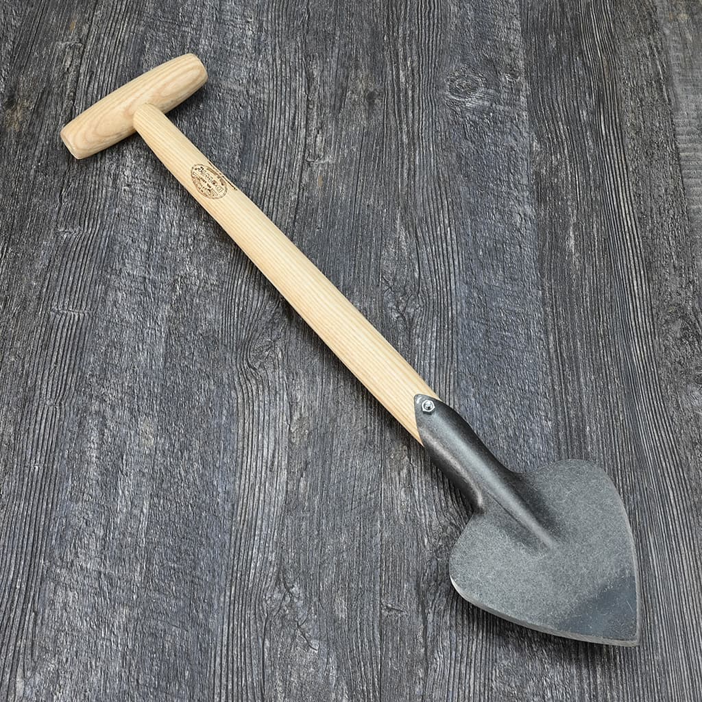 DeWit Perennial Planter front view