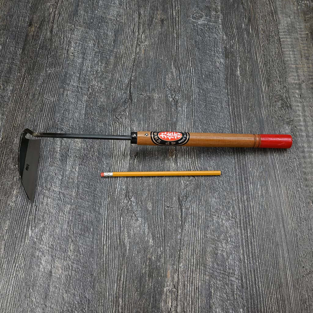 Nejiri Gama Hand Hoe 18 Inch size comparison