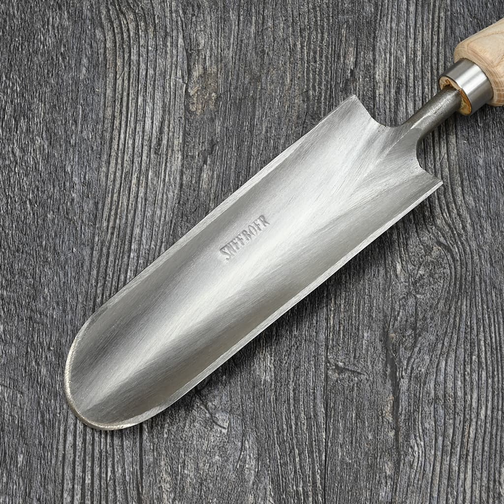Sneeboer Great Dixter Garden Trowel blade detail