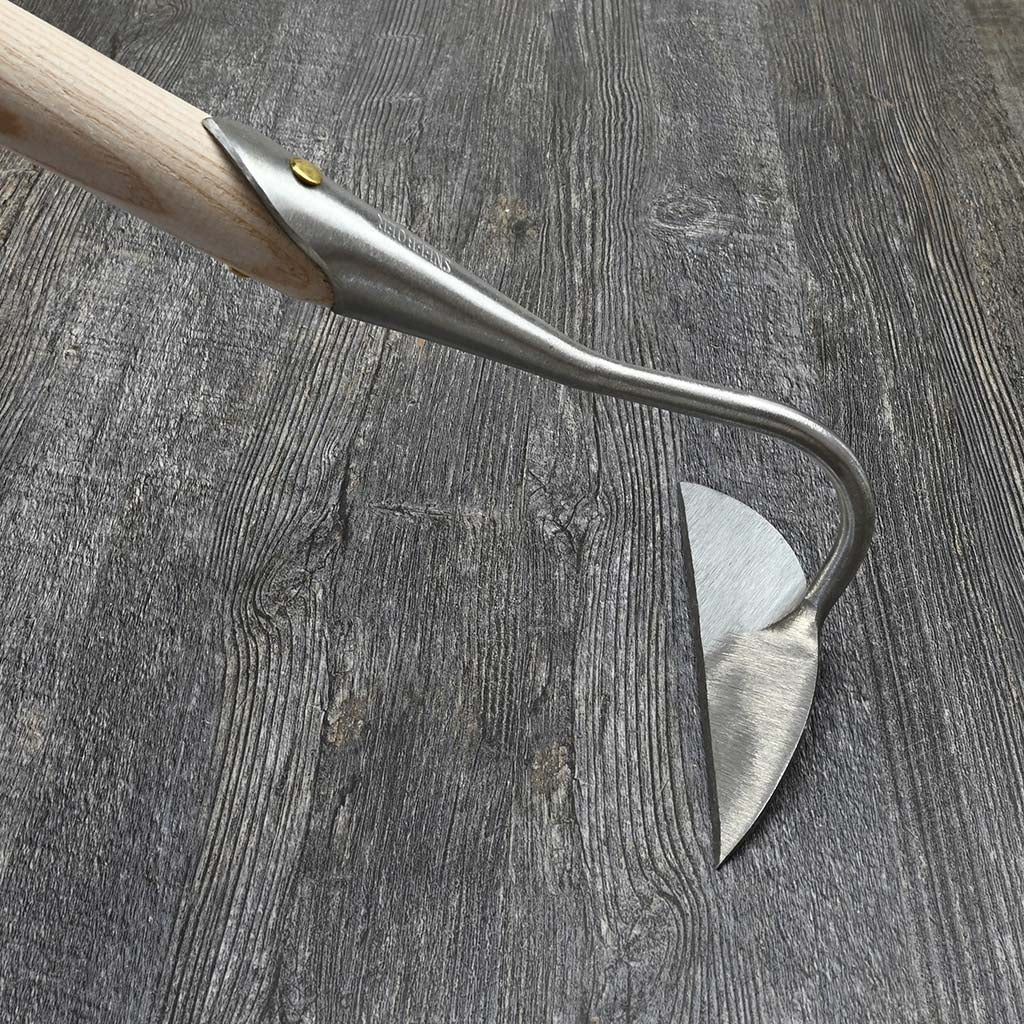 Sneeboer Long Half Moon Garden Hoe - side view