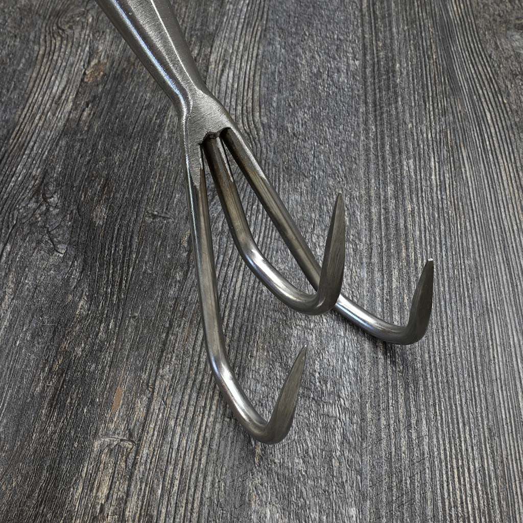 Sneeboer Narrow Head Cultivator - bottom view