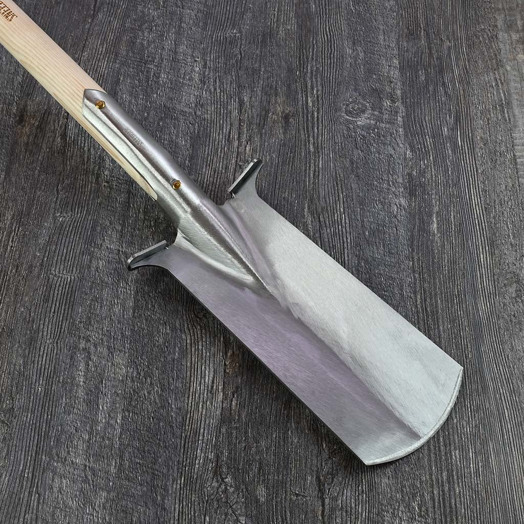 Sneeboer Narrow Garden Spade - blade front