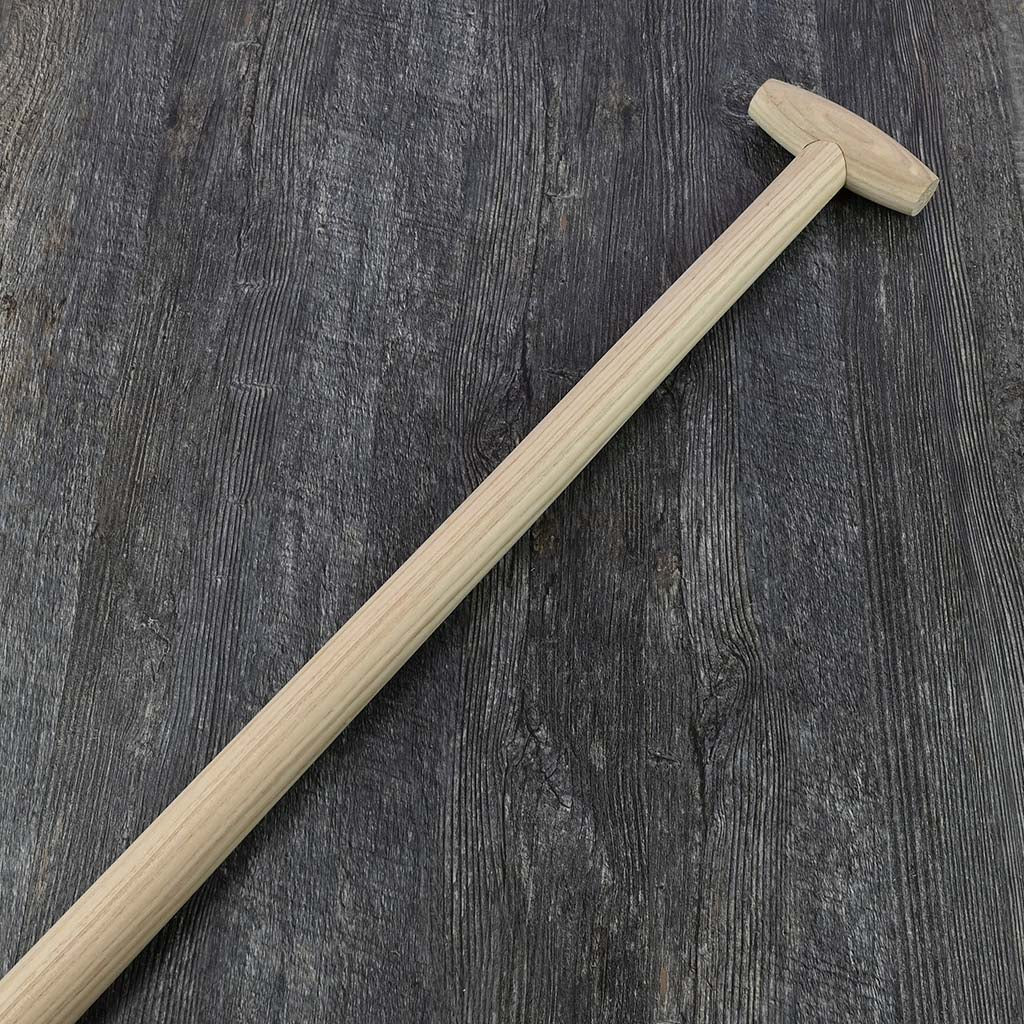 Sneeboer Round Head Shovel - ash hardwood T handle