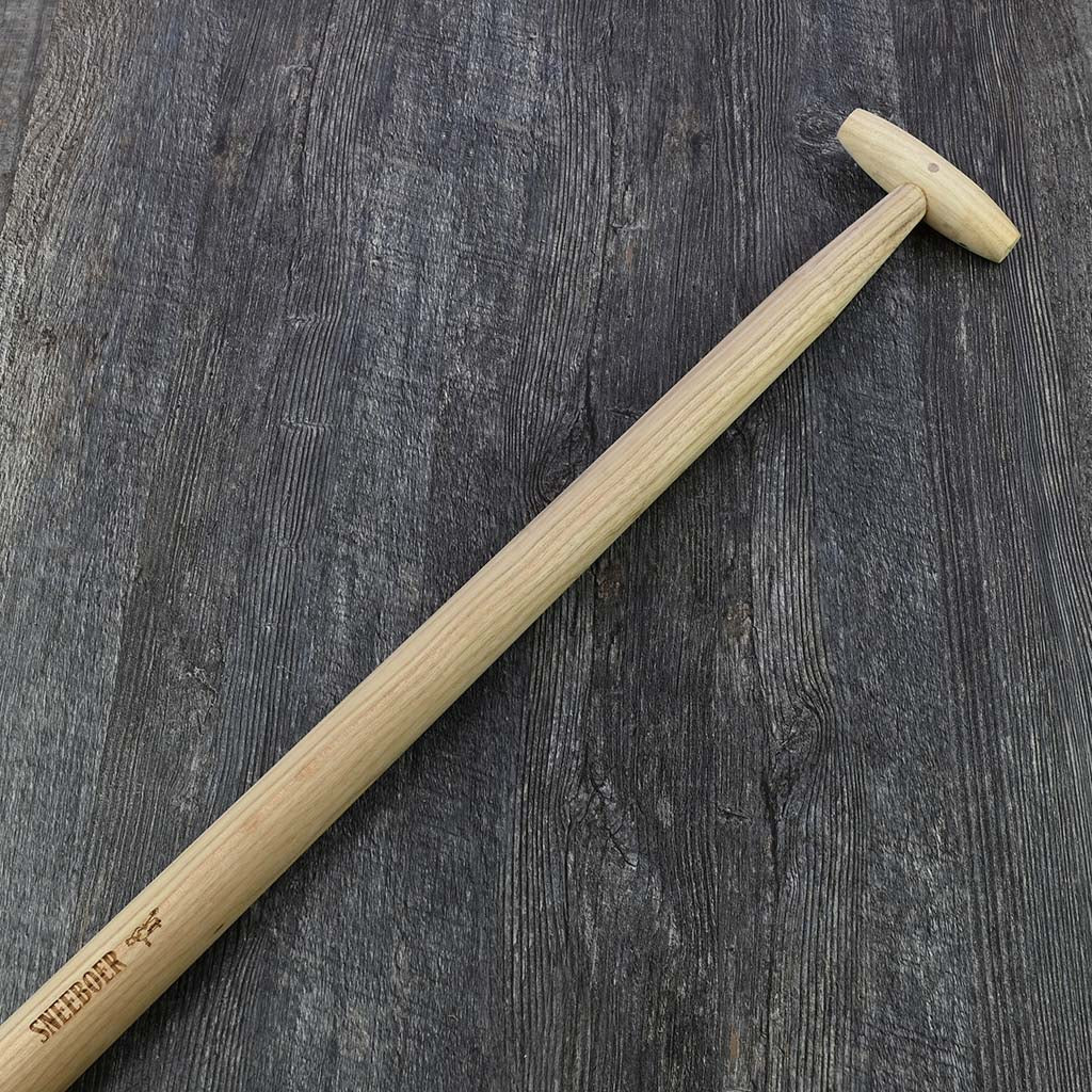 Sneeboer Tapered Garden Spade - ash hardwood T Handle