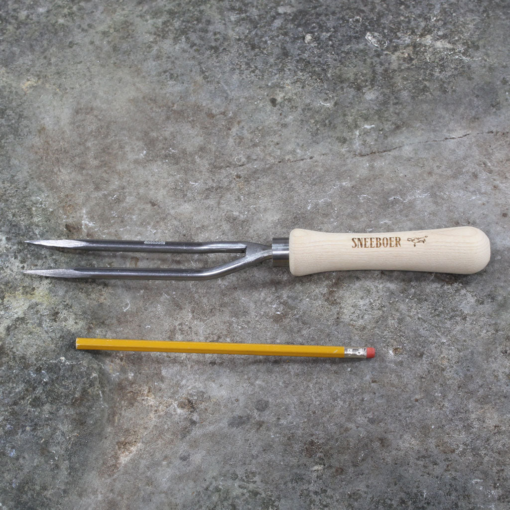 2-Tine Hand Weeding Fork by Sneeboer-size comparison