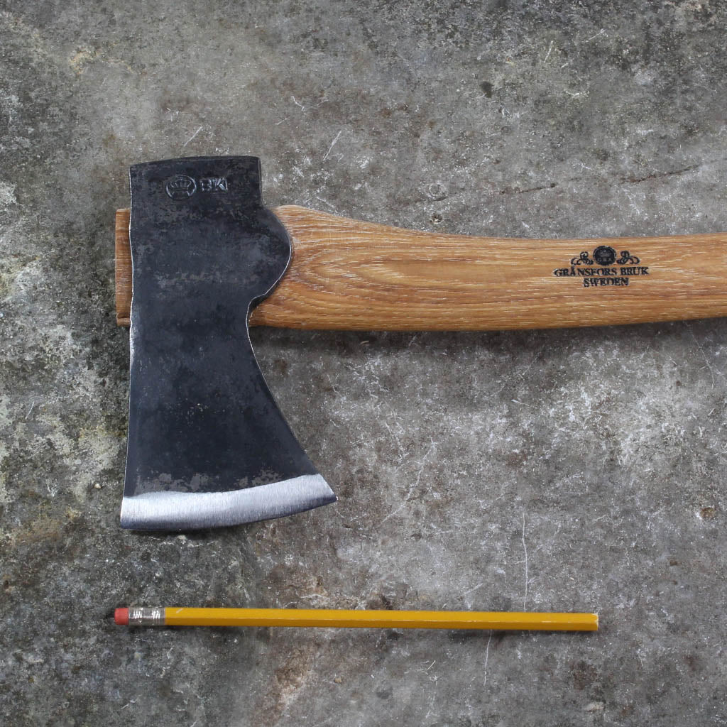 Scandinavian Forest Axe by Gränsfors Bruk - size comparison