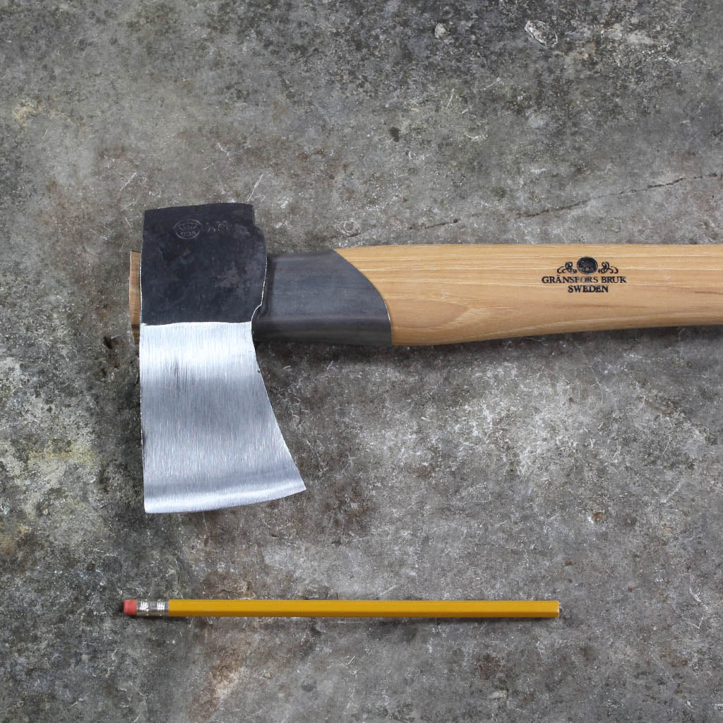 Small Splitting Axe by Gränsfors Bruk - size comparison
