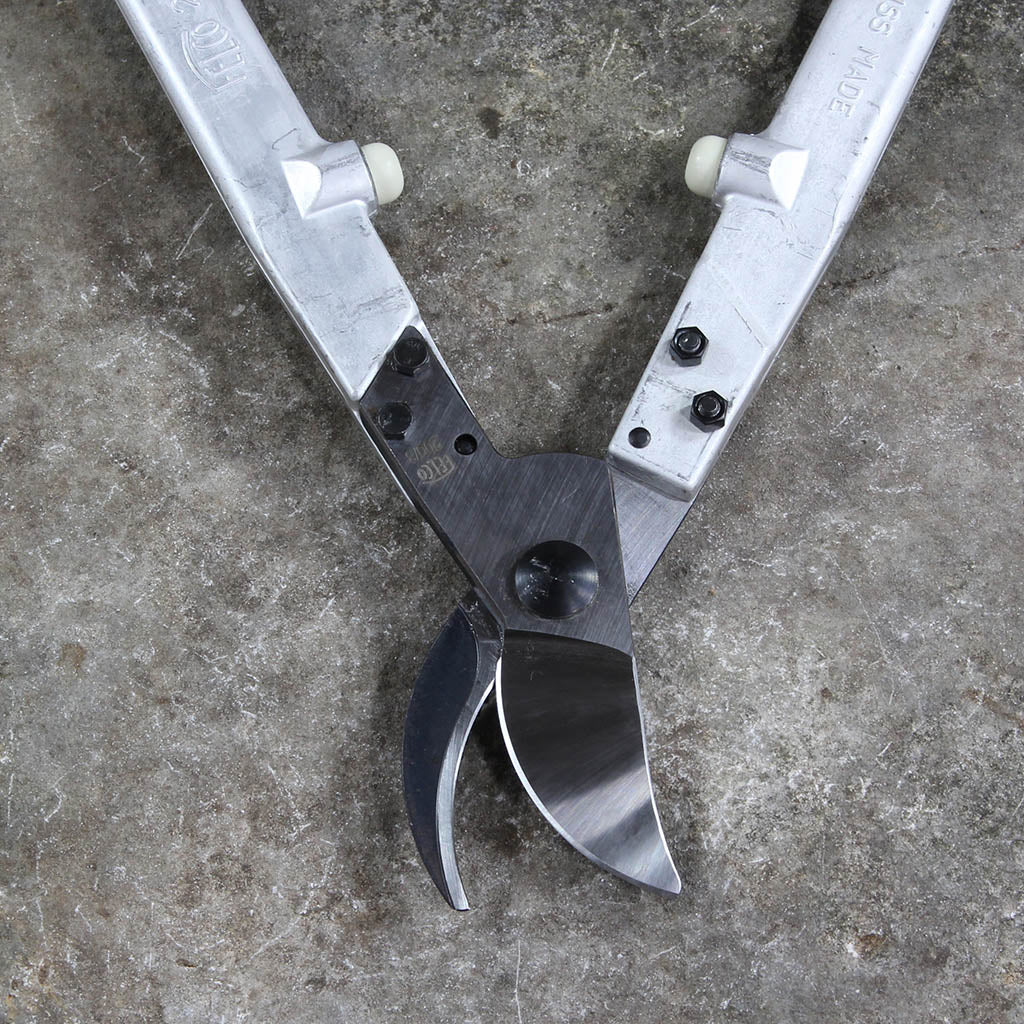 25" Loppers Solid Handle F21 by Felco - blade detail front