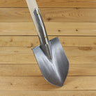 T-Handle Tapered Border Spade by Sneeboer - head front
