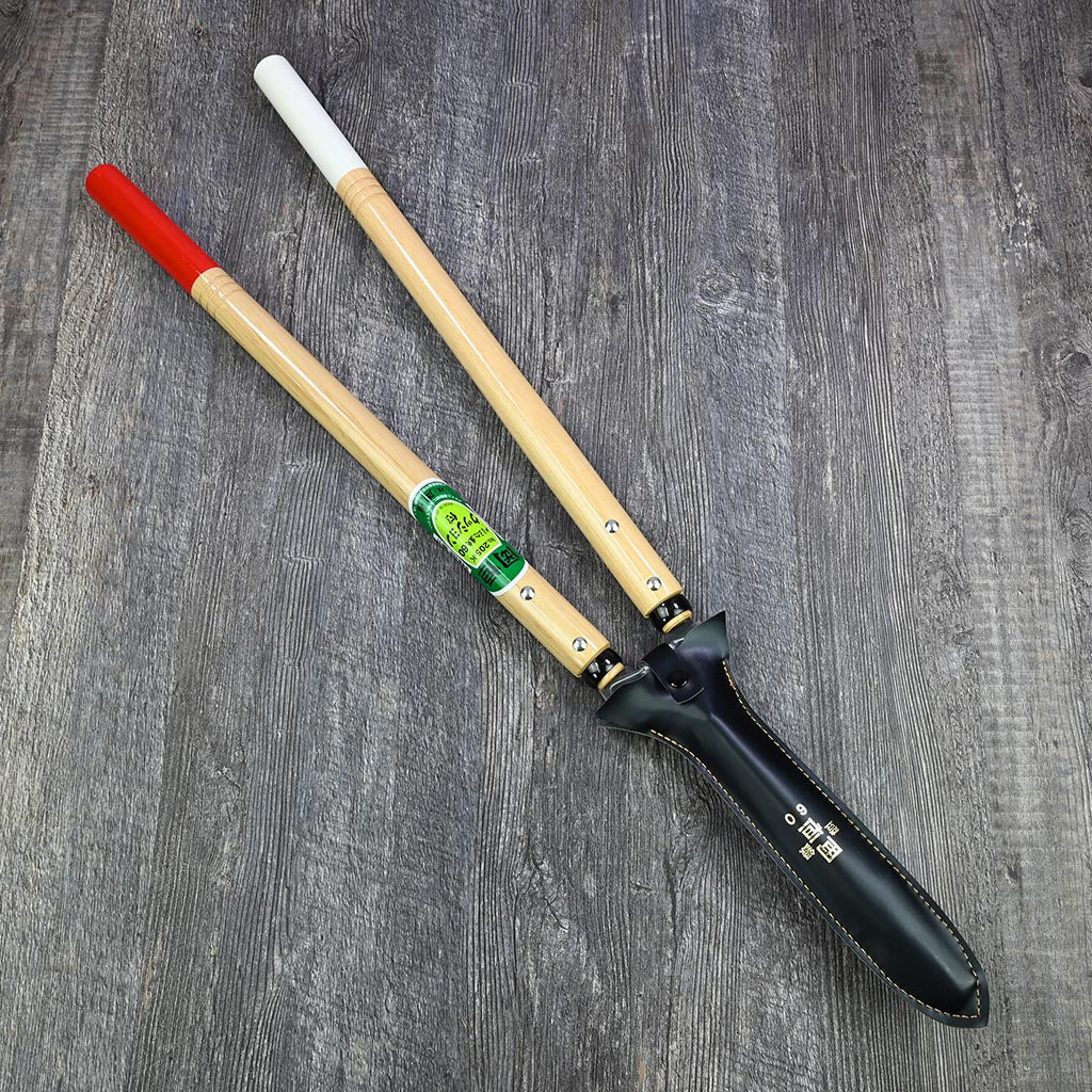 Okatsune Hedge Shears - Long Handle - with included blade cover.