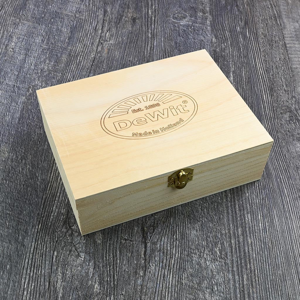 DeWit Bonsai Kit - wooden box included
