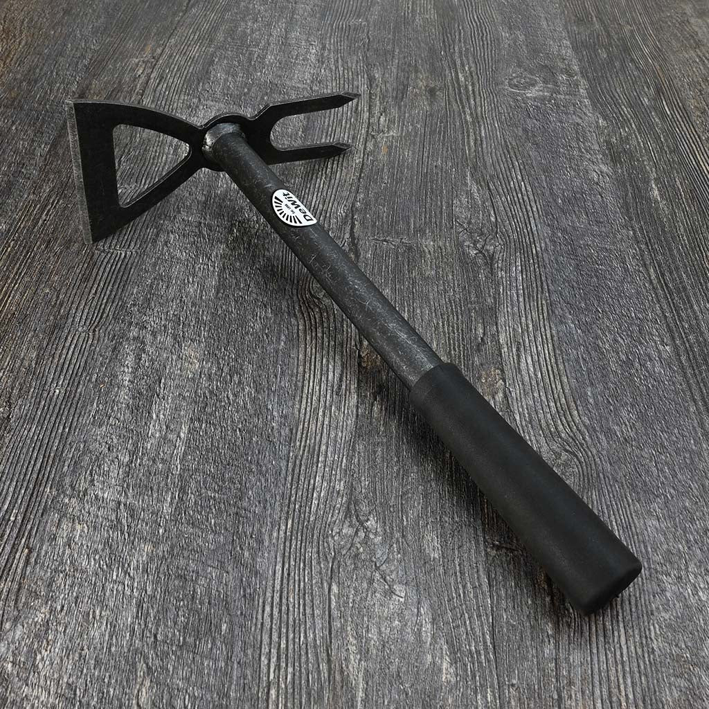 DeWit Combo Hoe w/ 2-Tine Cultivator and Wide Chopping Blade - bottom end view