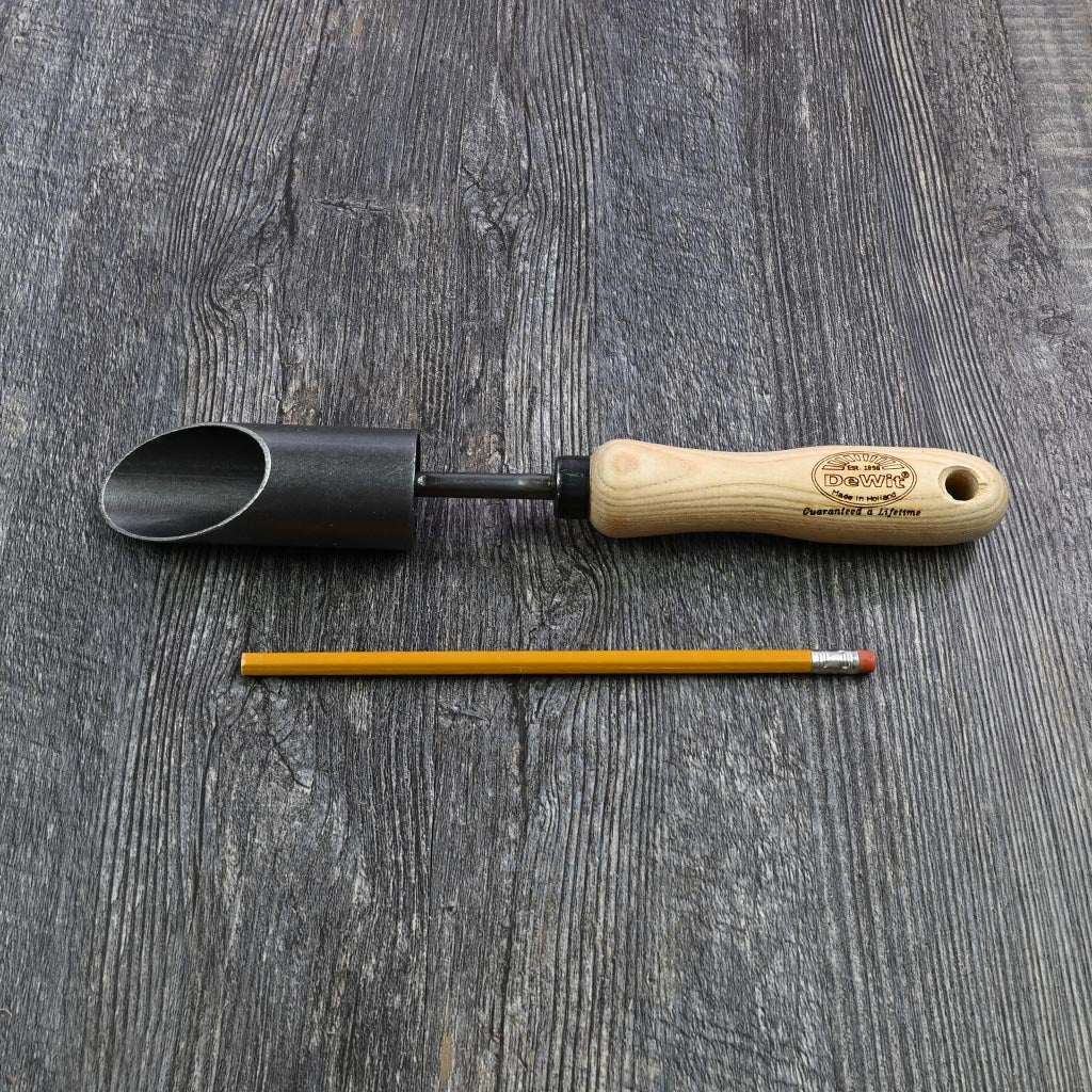 DeWit Bulb Planter - size comparison