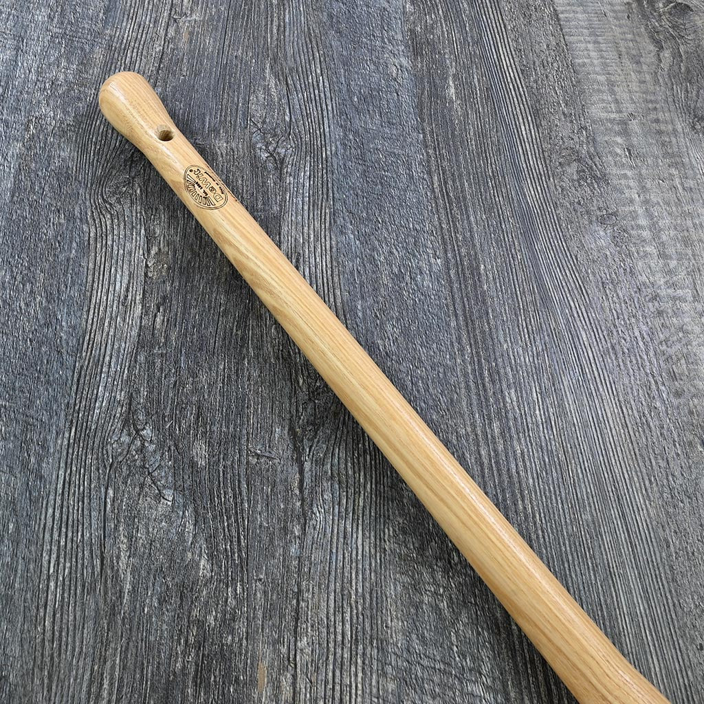 DeWit Drop Grip Onion Hoe - ash hardwood drop grip handle