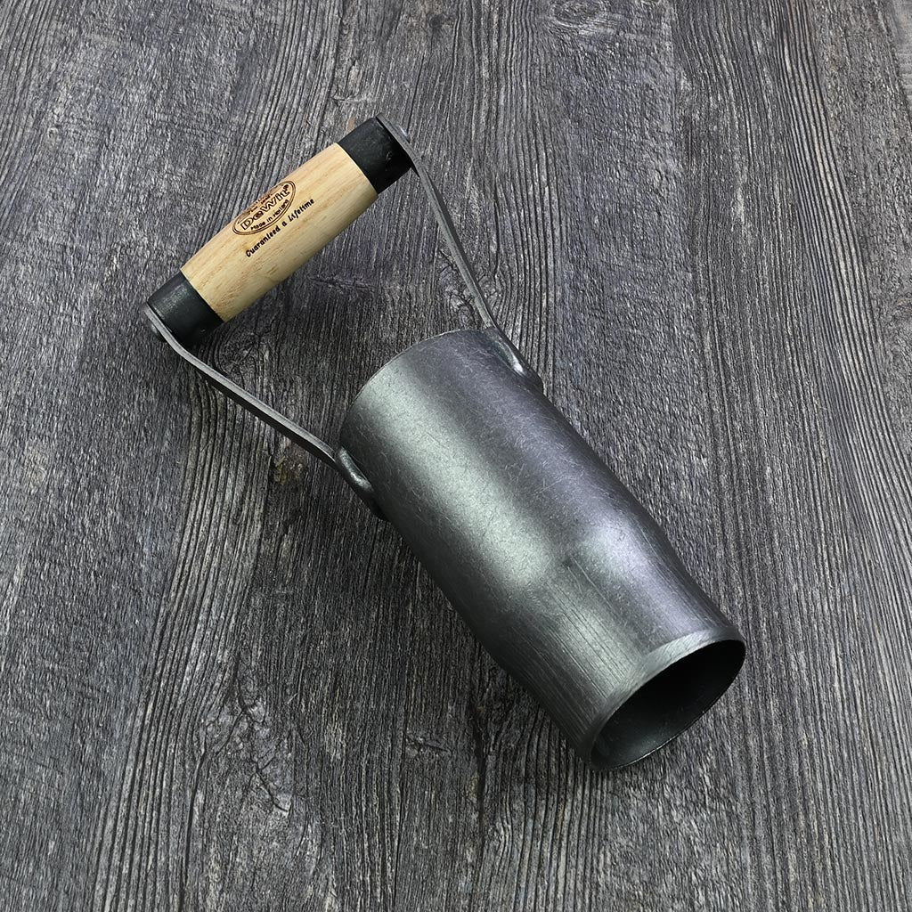 DeWit Hand Bulb Planter - side view
