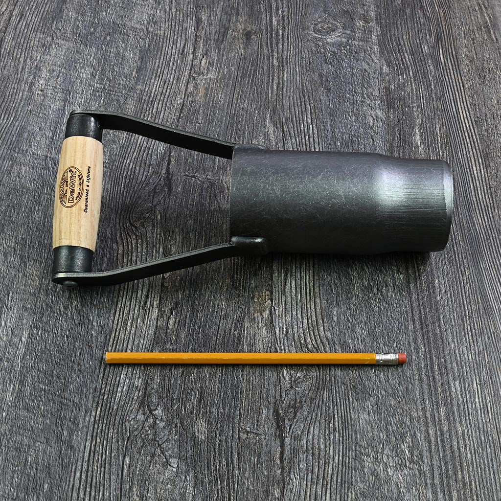 DeWit Hand Bulb Planter - size comparison