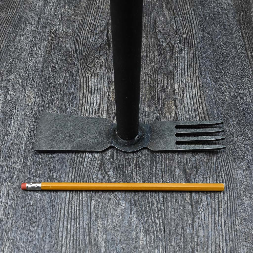 DeWit Mid-Length Combo Hoe Mattock - size comparison