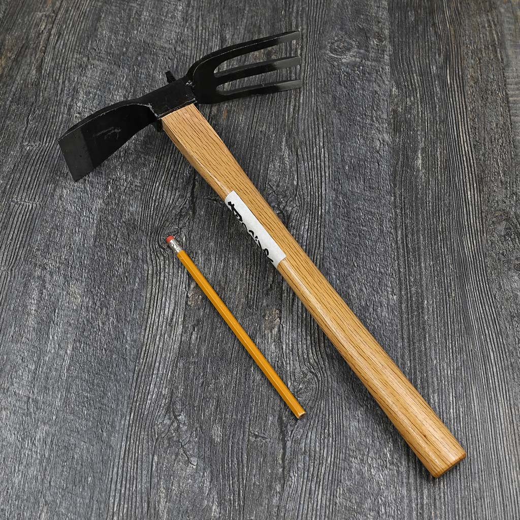 Japanese Cuttle-Fish Garden Hoe - size comparison