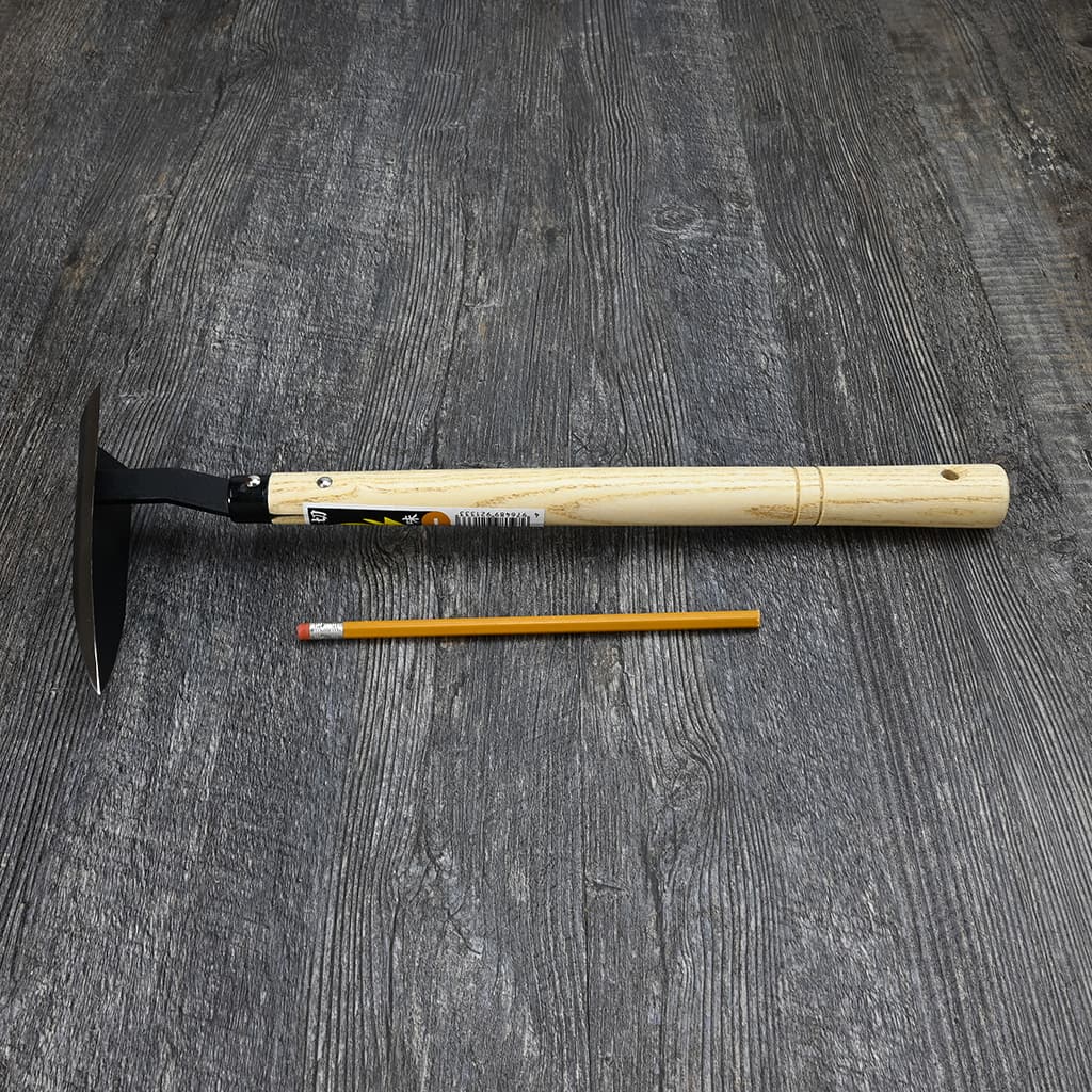Japanese Hoe Trowel size comparison
