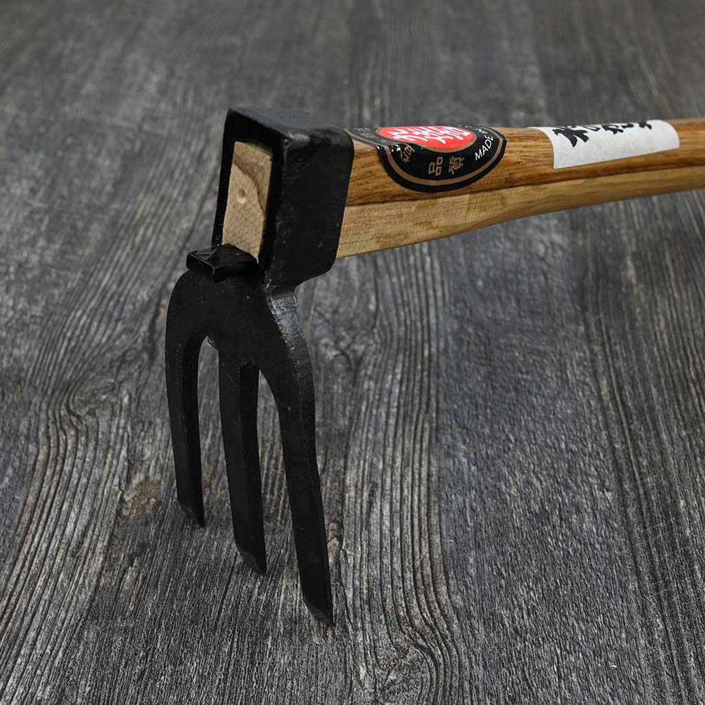 Japanese Kuwa Garden Hoe - top view