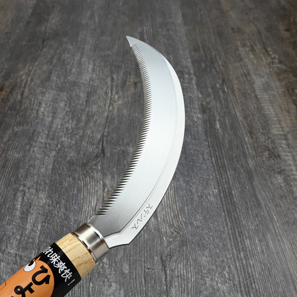 Japanese Stainless Steel Serrated Blade Hand Sickle blade detail