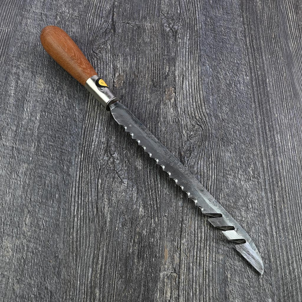 Red Pig Root Saw - side view