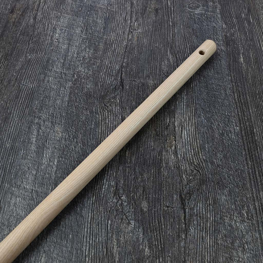 Sneeboer Children’s Leaf Rake - ash hardwood handle