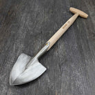 Sneeboer Compact Perennial Garden Spade front view