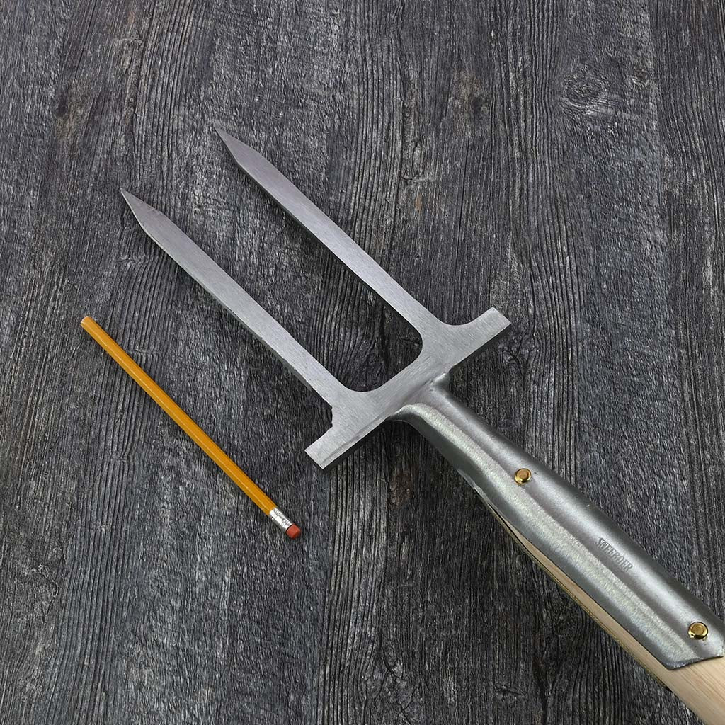 Sneeboer Garden Rose Fork - T Handle - size comparison