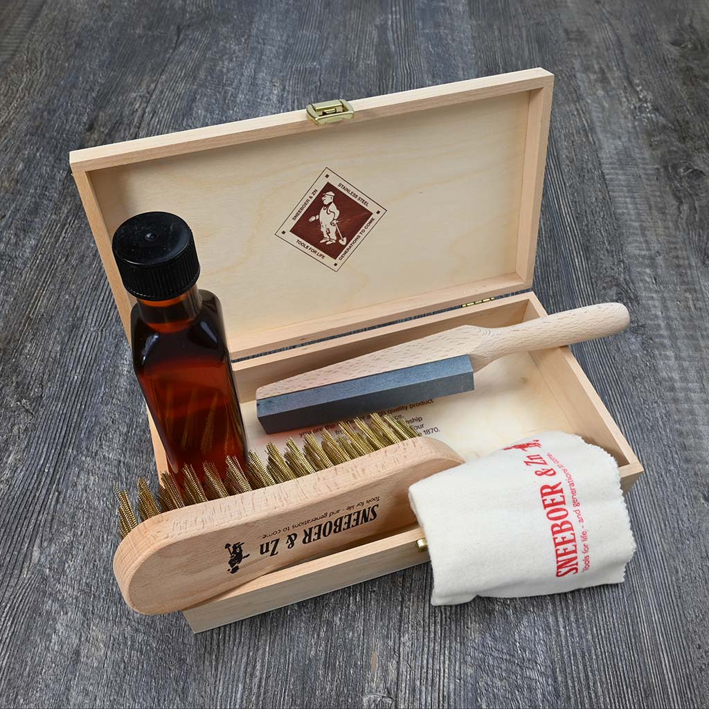 Sneeboer Garden Tool Maintenance Kit - Thumbnail 2