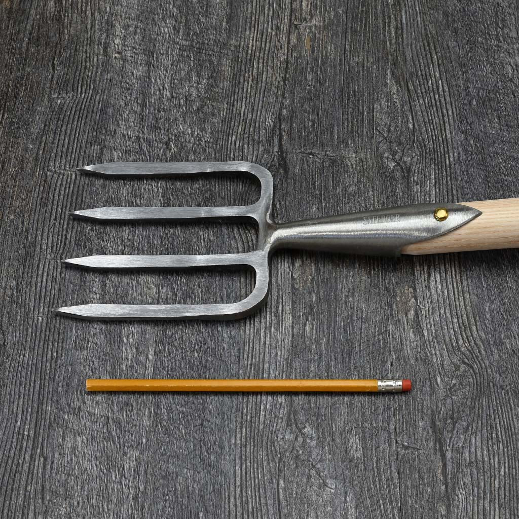Sneeboer Great Dixter Fork - size comparison