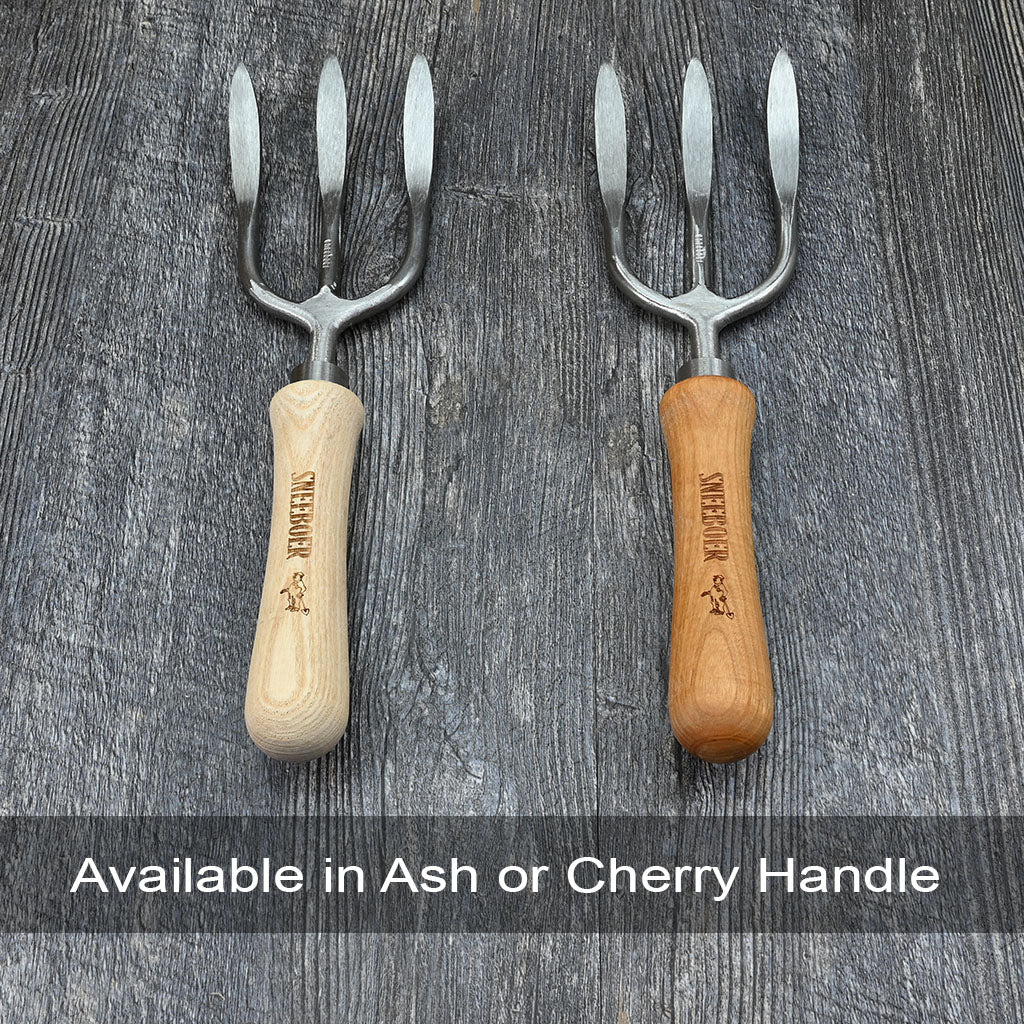 Sneeboer Garden Hand Fork - handle wood choice