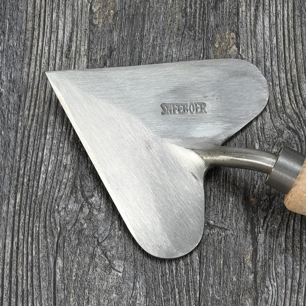 Sneeboer Heart Shaped Garden Trowel blade detail