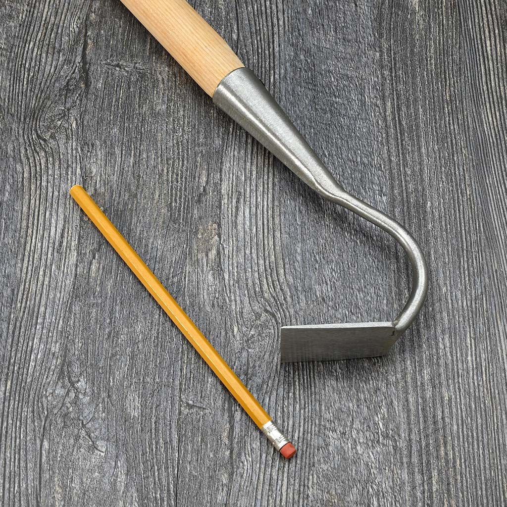 Sneeboer Narrow Pull Hoe Luxe Handle - size comparison