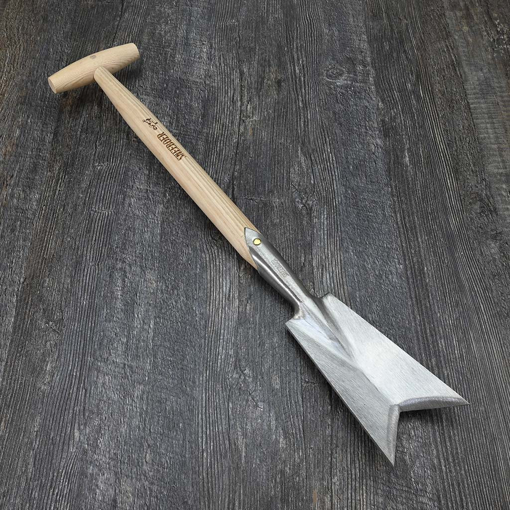 Sneeboer Perennial Transplanting Spade - front view