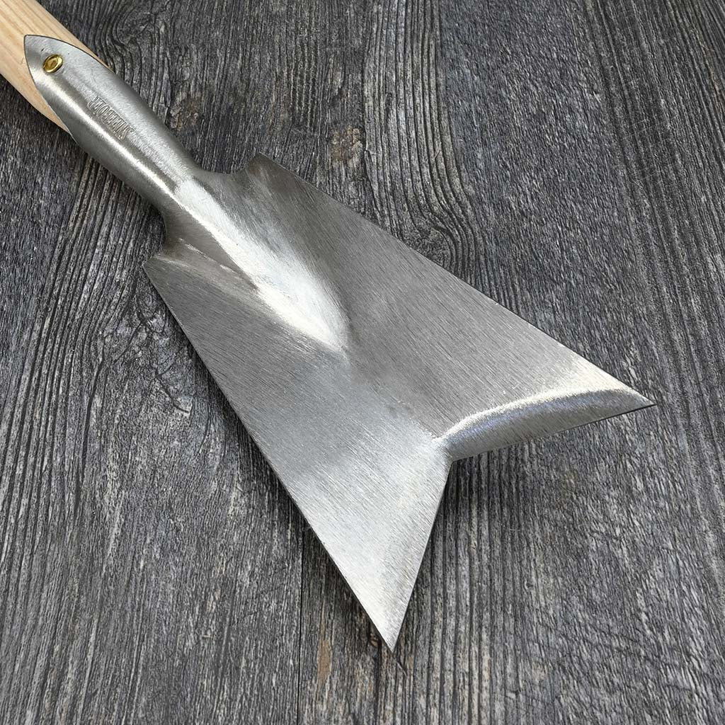Sneeboer Perennial Transplanting Spade - blade detail