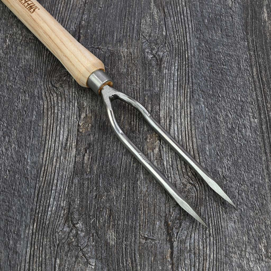 Sneeboer Raised Bed 2-Tine Weeding Fork - tines front view