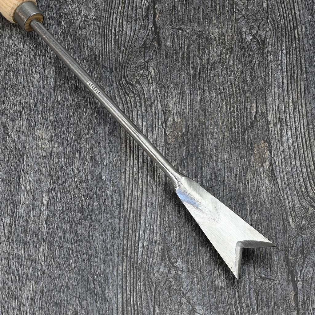Sneeboer Raised Bed Traditional Dandelion Weeder - blade front view