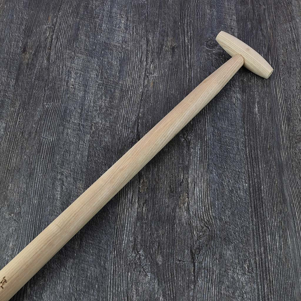 Sneeboer Stone Spade with Slots - ash hardwood T handle