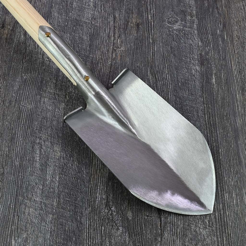 Sneeboer Tapered Garden Spade - Knob Handle - blade front
