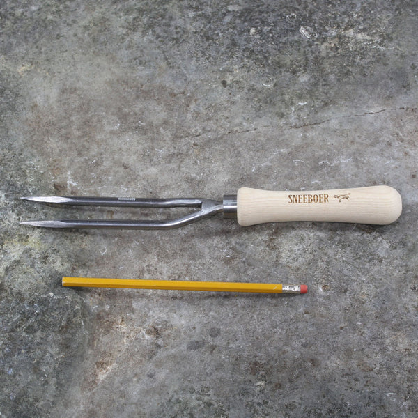 2-Tine Hand Weeding Fork by Sneeboer-size comparison