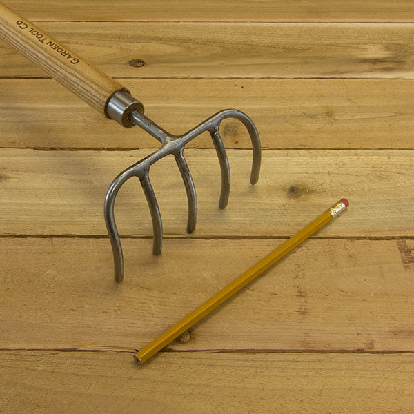 Children’s Garden Rake by Sneeboer
