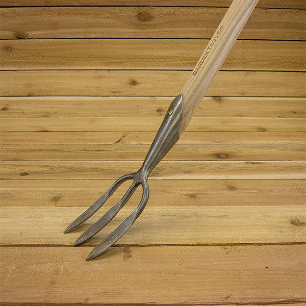 Long Weeding Fork (3-tine) by Sneeboer - Working Angle